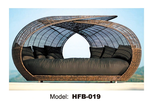 UV-Resistant PE-Rattan Folding Outdoor Beach Sun Lounger Chaise Lounger (TG-JW92)