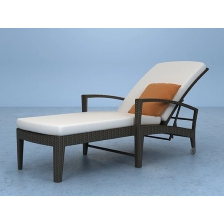 Aluminum Lounge Chair PE Weaving Ratten Waterproof Durable Outdoor Chaise Lounge