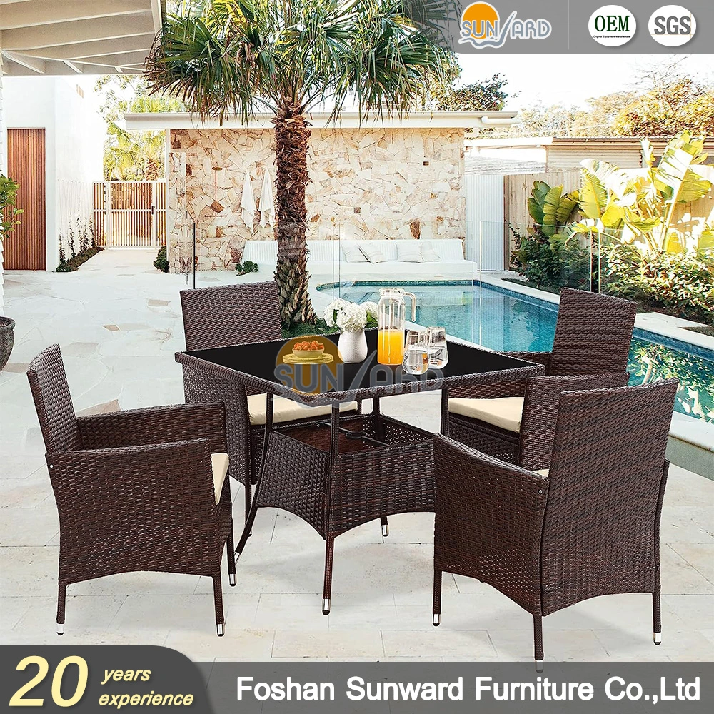 Customized Outdoor Patio Garden Restaurant Hotel Rattan Wicker Dining Furniture Set