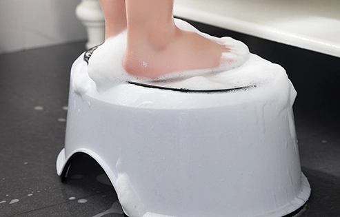 OEM/ODM Kids Bathroom Toilet Anti-Slip Step Baby Plastic Stool