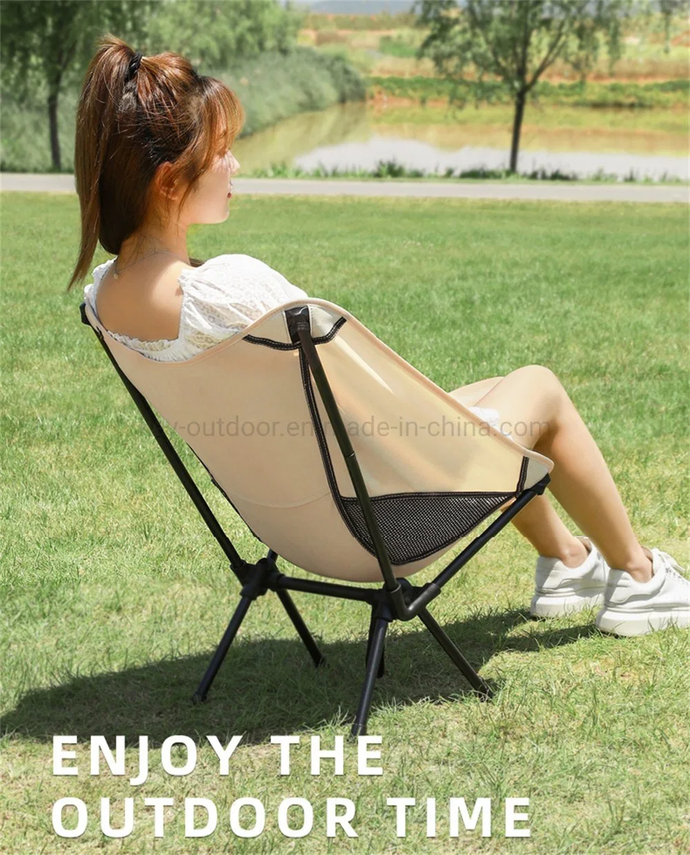 Outdoor Seat Removable Light Weight Iron White Garden Patio Folding Fishing Beach Camping Chair for Events Lawn Velvet Sofa