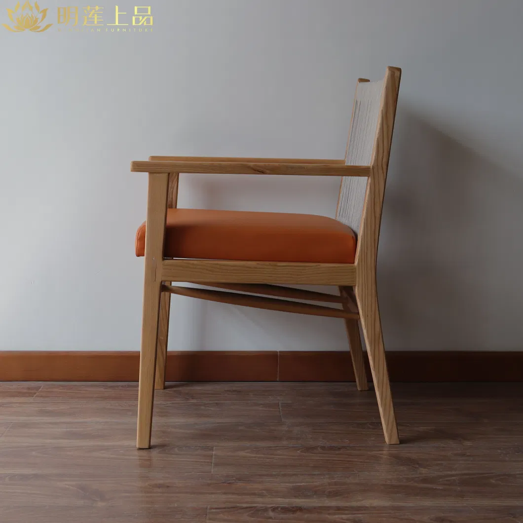 Modern Design Solid Wood Restaurant Chair Orange Leather Upholstered Dining Room Furniture Restaurant Furniture Home Furniture Rattan Weaving Wooden Chair