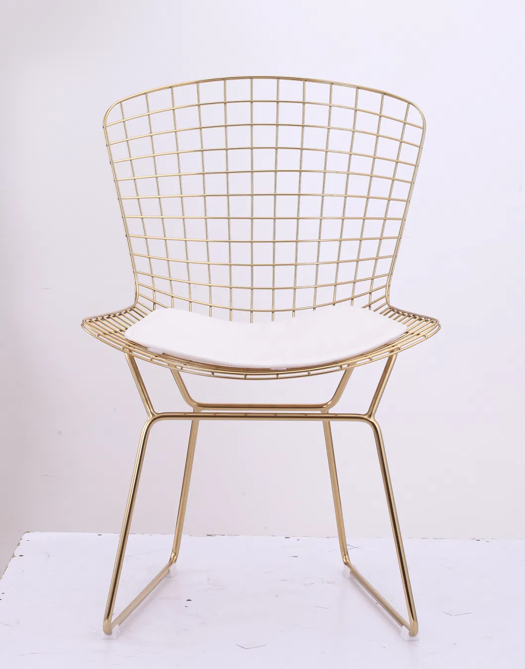 China Foshan High Quality Powder Coating Outdoor Steel Metal Wire Bertoia Side Chair