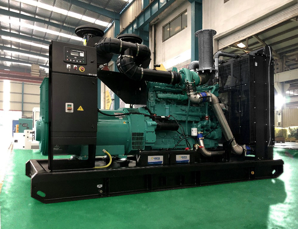 Super-Above 500kVA 400kw Water Cooling Diesel Silent Generator