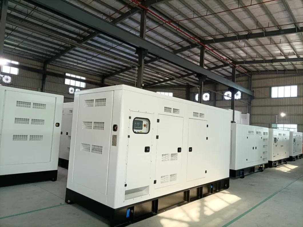 220kVA Cumins Diesel Generator Mc220d6 Cumins Silencia Generador 60Hz 208-480V Electricity