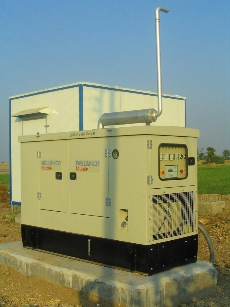 3 Phases 30 Kw 50 kVA Water Cooled 1500/1800 Rpm 4 Strokes L Type Engine Powered Soundproof/Container Diesel Generator Set/ Silent Diesel Generator