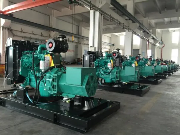 3 phase water coold diesel generator powered by cummins engine 30/40/50/60/75/100 KW kva 120/130/150/200 KW kva