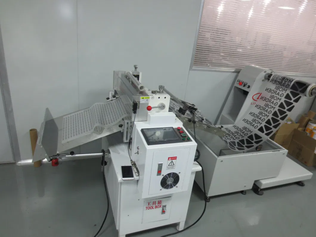 Automatic Adhesive Label Roll Sheet Cutter with High Precision