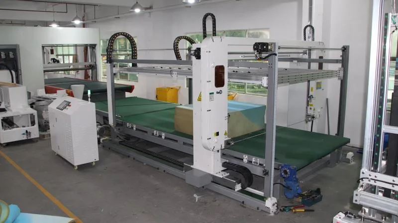 High Speed Horizontal Foam Sheet CNC Sponge Cutter Machine