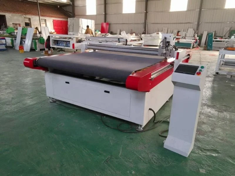 Manufacturer Customized Leather Cutting Machine Sponge Clothing Sofa Fabric Full-Automatic Vibrating Knife Cutting Machine