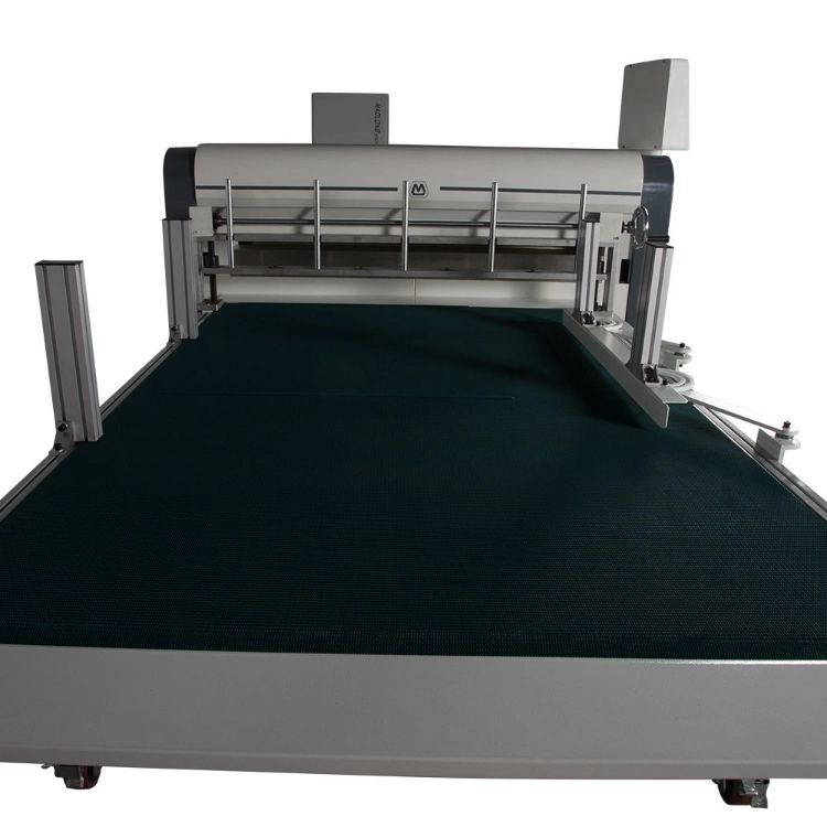 Automatic Feeding CNC Control EPE Foam Cutting Machine