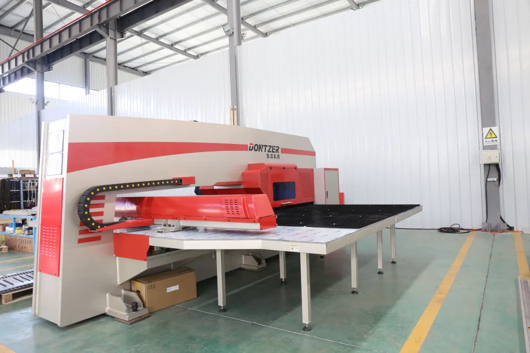 Continuous Processing Cutting Plate and Tube Stamping Stainless Steel Press Aluminum Hole Punch Press / CNC Turret/ CNC Perforating Metal Sheet Machine