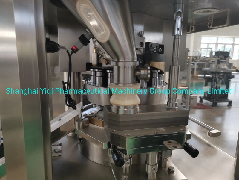 China Manufacturers Pharmaceutical Medicine Machine Maker Pill Making High Speed Rotary Tablet Press Machine for Small Scaled Production