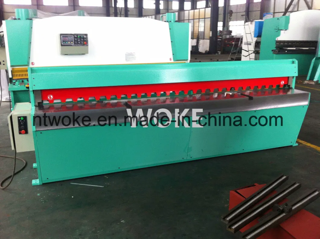 Electric Sheet Metal Guillotine Cutting Machine with Long Service Life