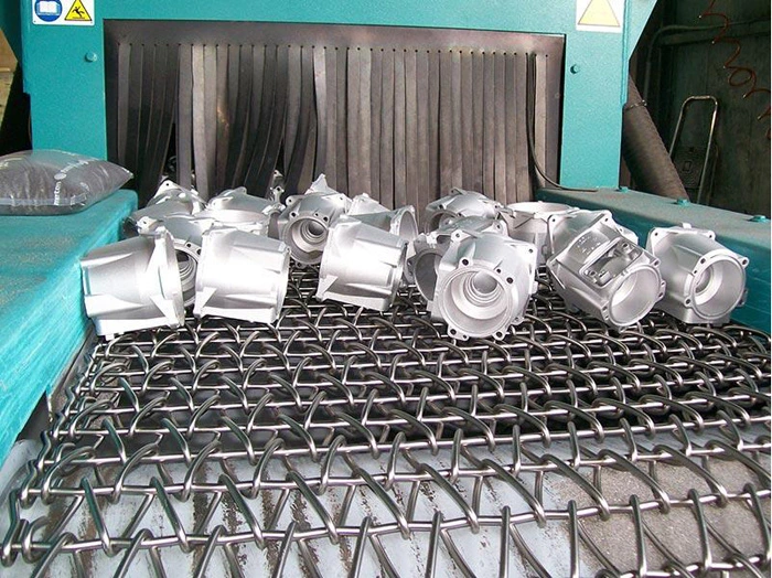 Continuous Wire Mesh Conveyor Belt Shot Blasting Machine