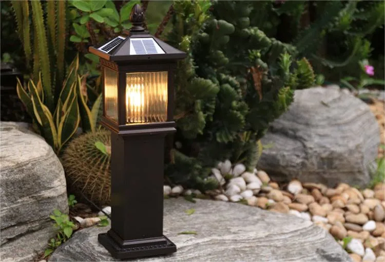 Anti-Electric LED Light Wall Lighting Garden Light with Solar Energy