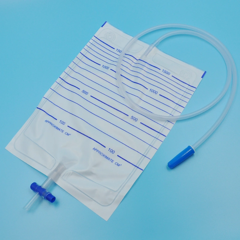 Disposable PVC Medical 100ml or 200ml Standard Economic Urine Bags with Push-Pull Valve Outlet