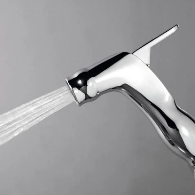 El Bidet ducha de mano de la pulverizadora para asiento del inodoro