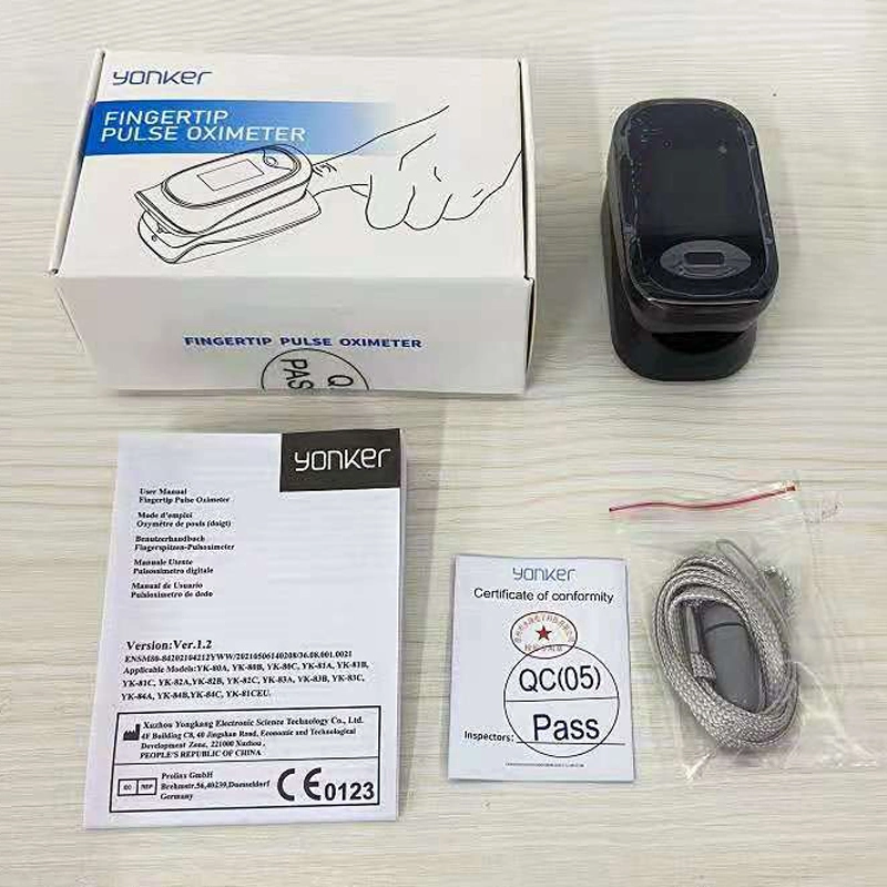 Homecare Medical Use Finger Oximeter Fingertip Blood Oxygen Alarm Machine