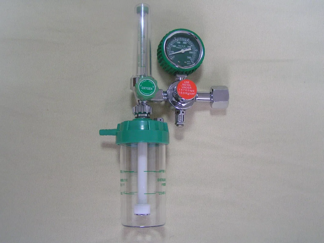 Oxygen Regulator with Flowemter and Humidifier Bottle