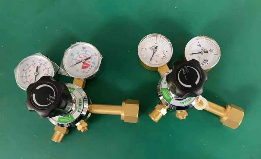 Recruit Reseller Dealer Victor Type CO2 Regulator Oxygen Acetylene Propane Argon Meter Regulator Gas Cylinder Pressure Reducing Valve