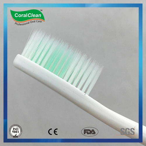 Adult&prime; S Unique Rubber Handle &amp; DuPont Filaments Toothbrush