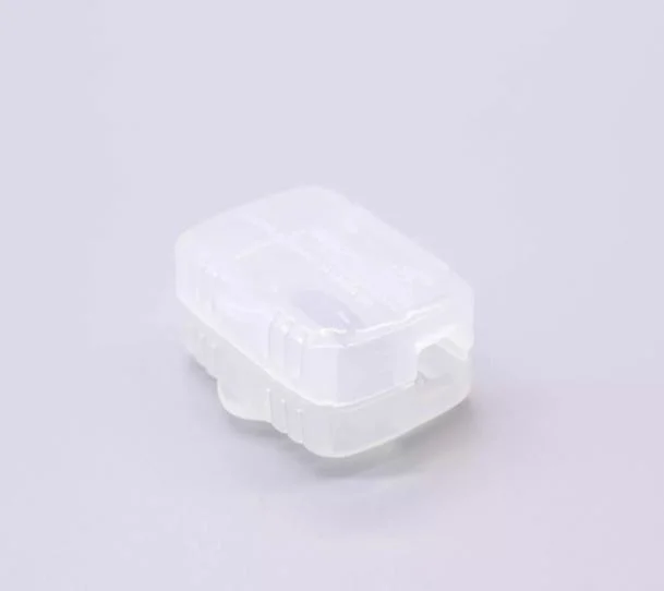 Travel Portable 3 Color Plastic Toothbrush Cover