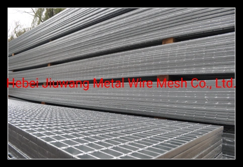 Hot DIP Galvanized Parking Lot Grate Steel Bar Grating Building Material Warehouse Shelf Light Steel Structure Steel Drainage Cover Perforated Metal Walkway