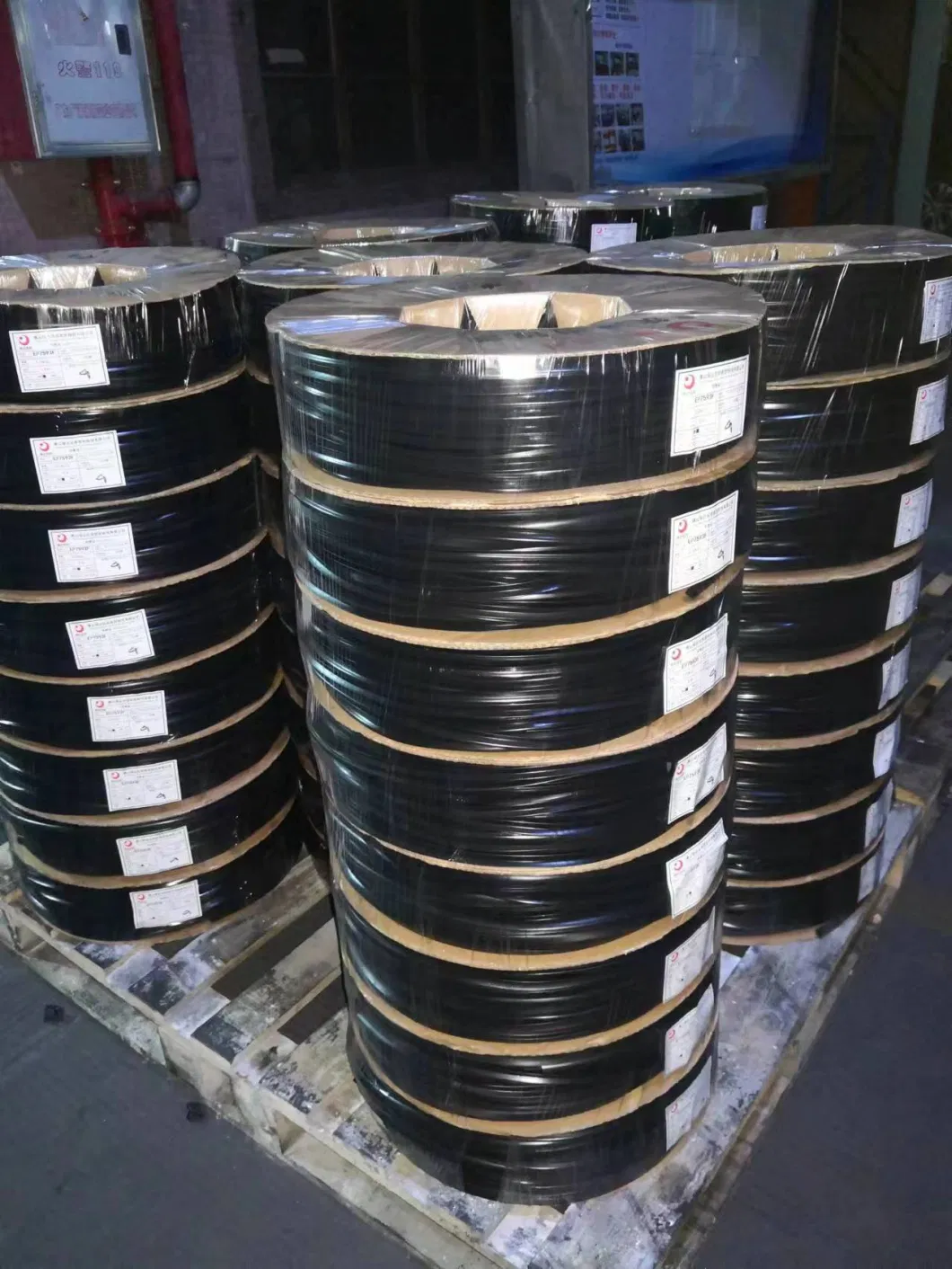 PVC/EPDM/Neoprene Rubber Sheet/Seal/Strip for Windows/Curtain Wall