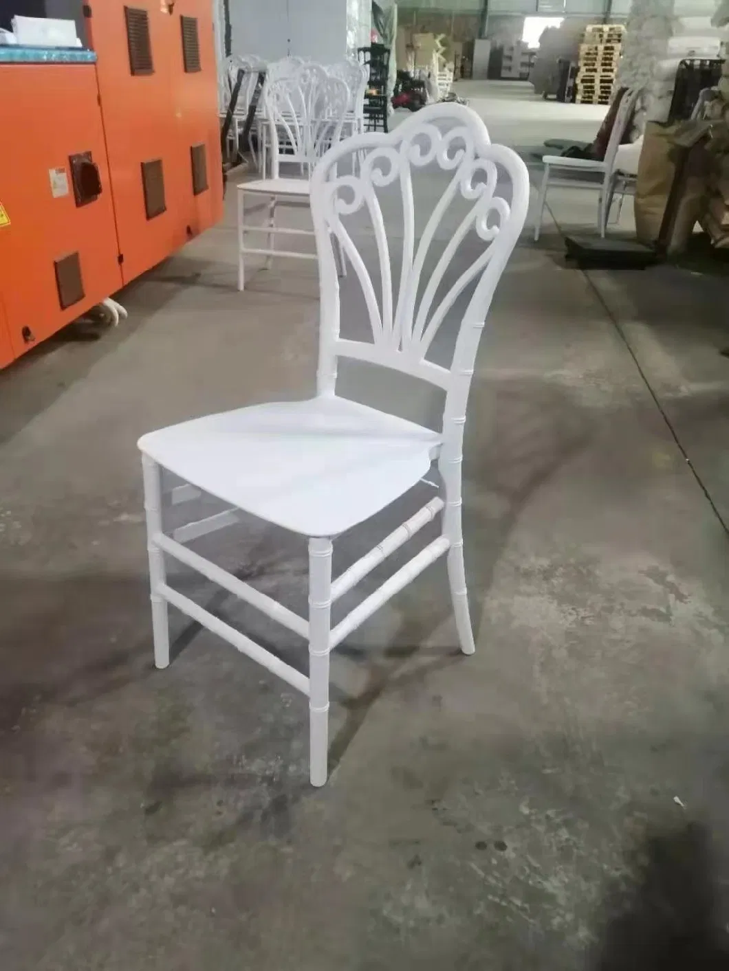 Stackable Plastic Tiffany Chair Silla White Party Wedding Hotel Dining Chiavari Chair