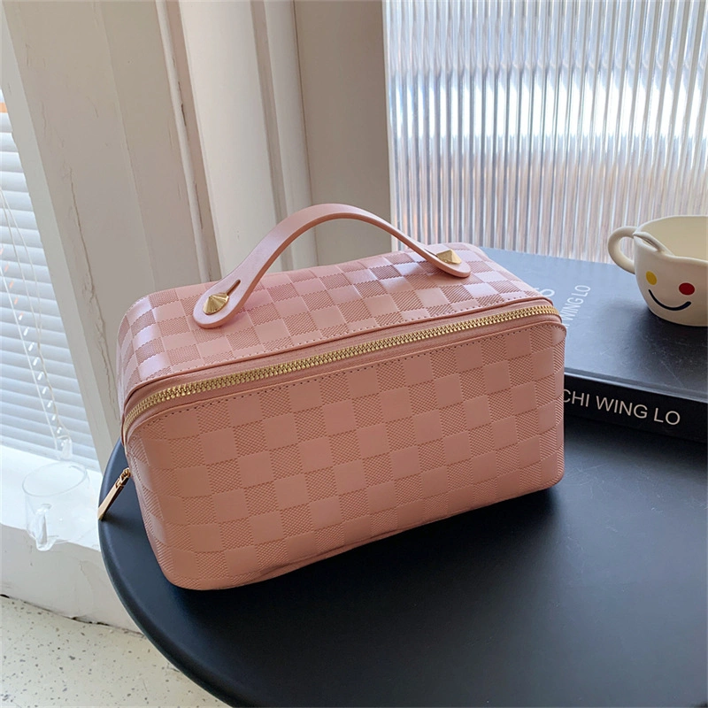 2023 Handbag Makeup Bag Female Large Capacity Fashion Senior Sense Portable Travel Cosmetics Storage Bag