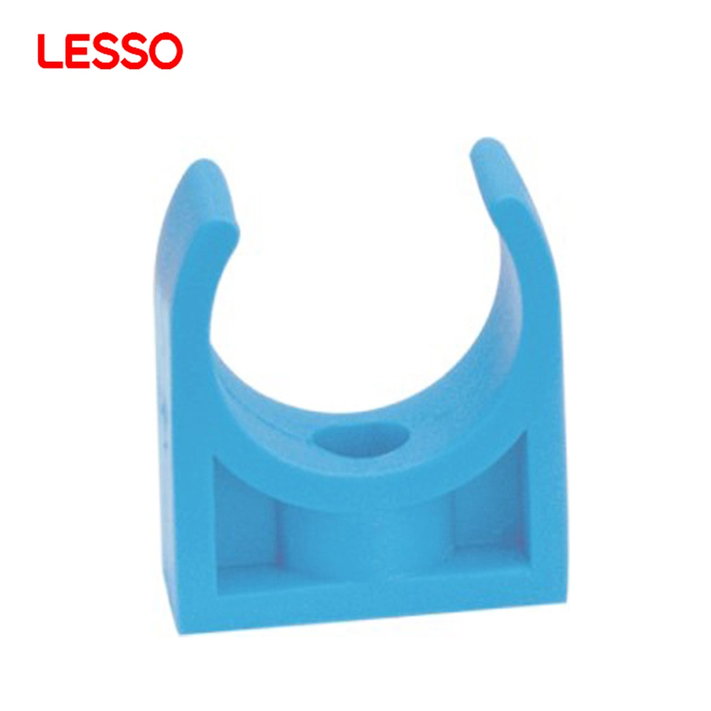 Lesso PE Water Pipe Fittings Small Plastic Hanging Pipe Clamp for Pipes