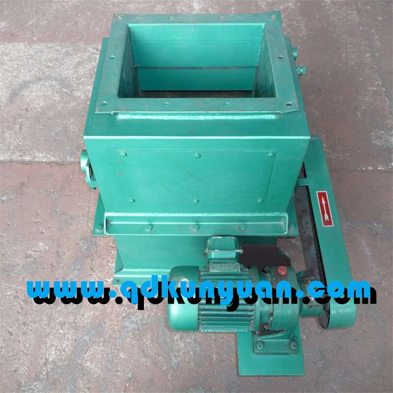 Magnetic Separator for Screening Iron Impurities in Old Clay Sand