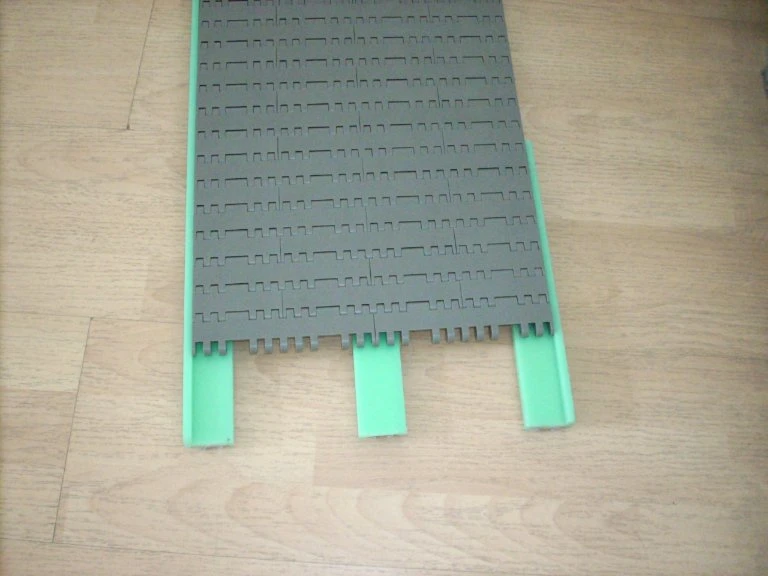 7706 Perforated Top Conveyor Modular Belts Solid Top Conveyor Belts Straight Running