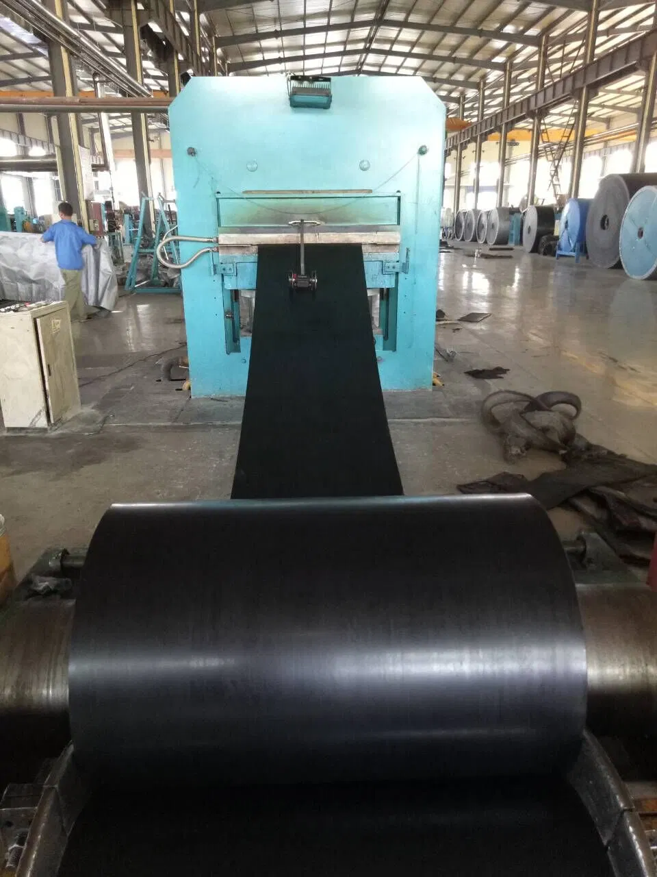 800/4 High Strength Ep/Nn/High Temperature/Fire Resistant Transmission Industrial Rubber Conveyor Belting Belt