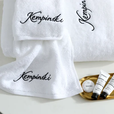 Good Quality Hotel Soft Towel Set with Fashion Logo