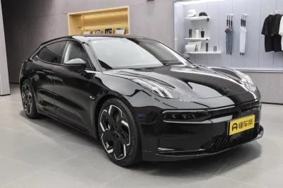 China Proveedor 2023 Geely Zeekr 001 coche eléctrico Cltc 656km 4 vehículo de nueva energía de ruedas coche usado