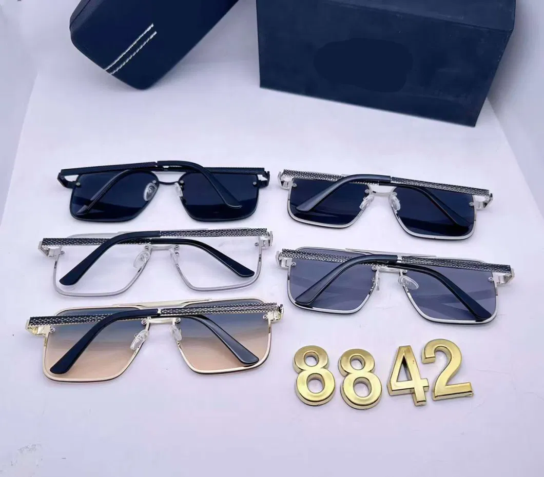 Fashion Classic Designer Polarized Luxury Sunglasses for Men and Women Designed Pilot Sunglasses UV400 Glasses with Metal Frames