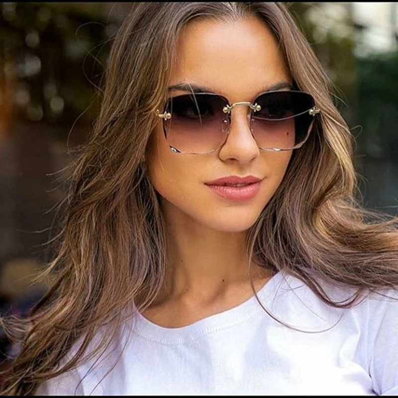 2023 Wholesale New Fashion UV400 Lunette De Soleil Shades Custom Eyewear Designer Sun Glasses Women and Men Sunglasses