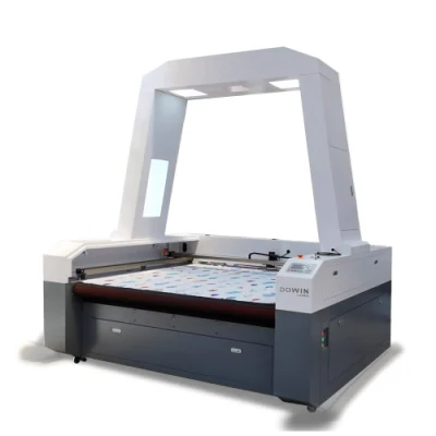 100W CO2 Camera Scan Contour Vision Laser Cutting Machine for Printed Fabric Sportswear Swimming Suit