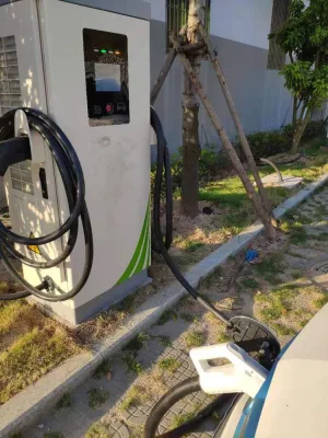 120 kw coche eléctrico EV de la estación de carga Carga con CCS Ocpp Chademo 4G y WiFi