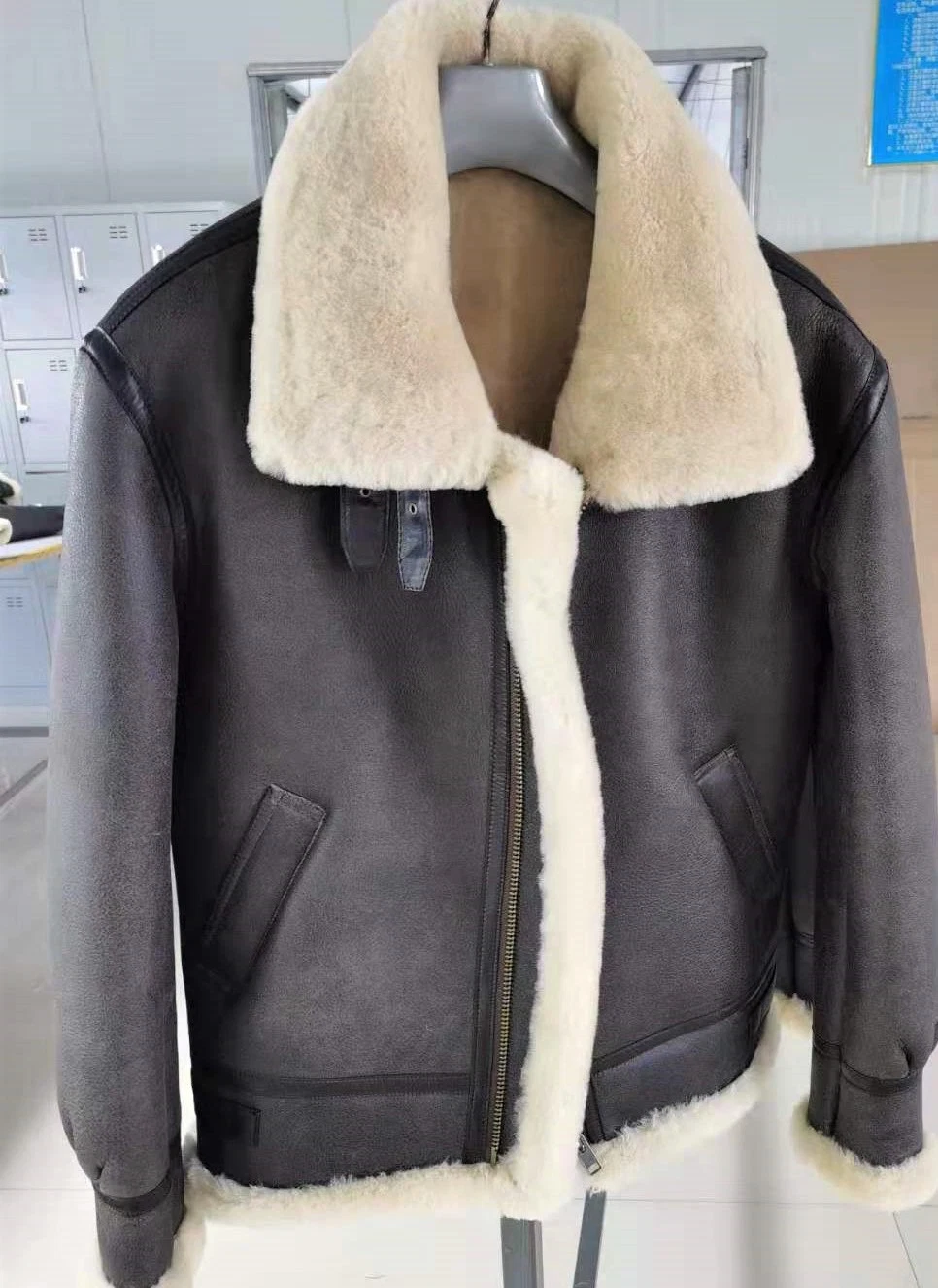 Super Warm Real Fur Jacket Lambskin Winter Coat for Men Women Demo