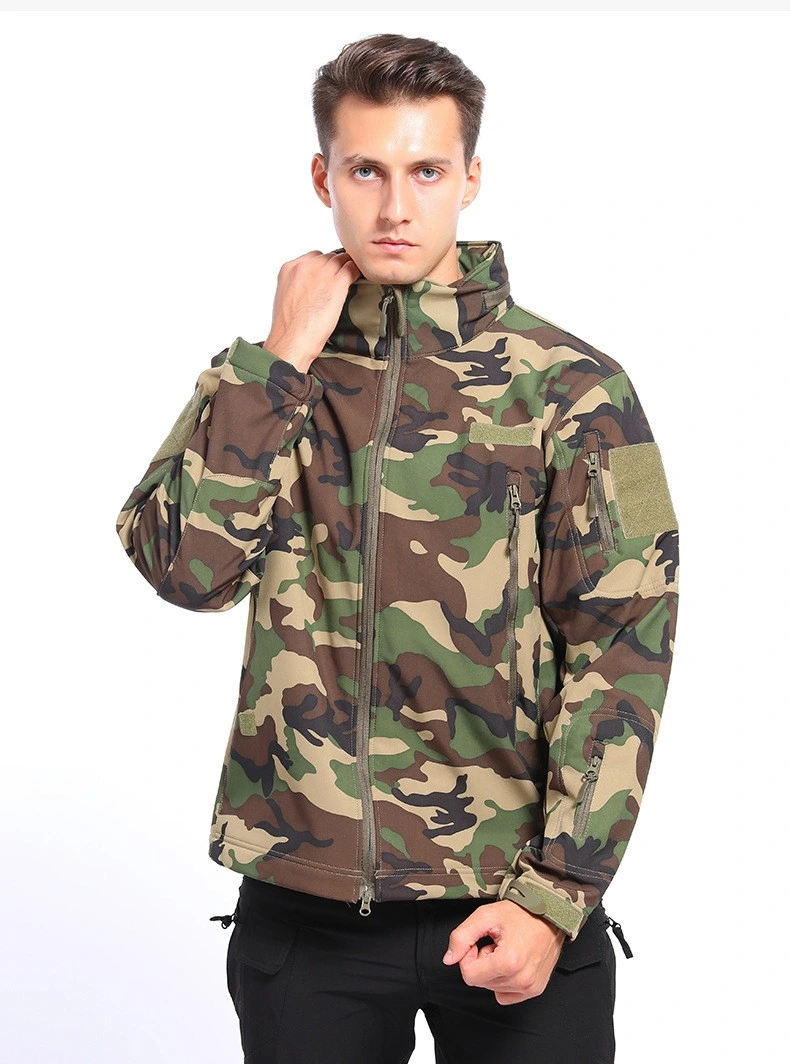 Factory-Made Waterproof Fleece Camo Soft Shell Men&prime;s Outdoor Thermal Fleece Jacket Warm Winter Jacket