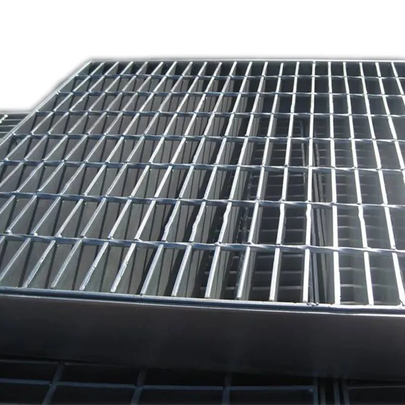 32 X 5 mm Spacing 34 X 38 mm Bar Grate Decking Metal Mesh Flooring Grates 6000 X1000 mm Galvanized Walkway Mesh Grating