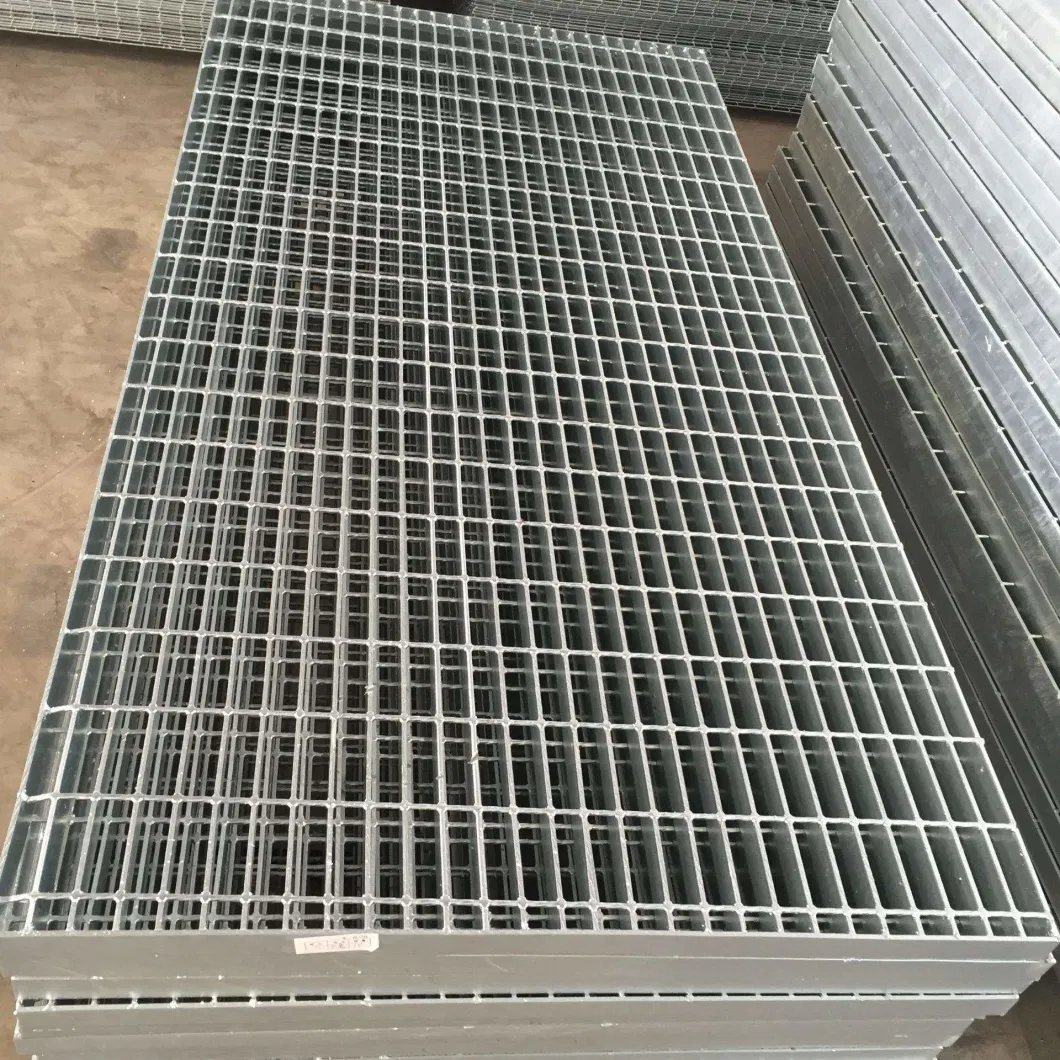 32 X 5 mm Spacing 34 X 38 mm Bar Grate Decking Metal Mesh Flooring Grates 6000 X1000 mm Galvanized Walkway Mesh Grating