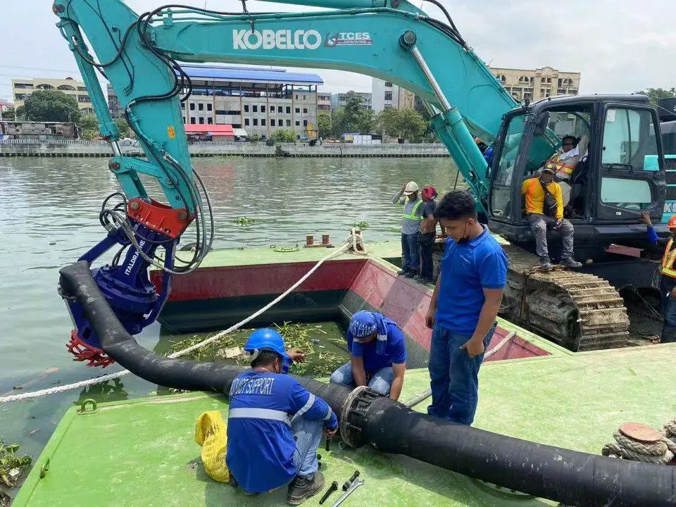 Floating Suction and Discharge Rubber Hose with Flange D650 Dredger and Pump Dredging Hoses