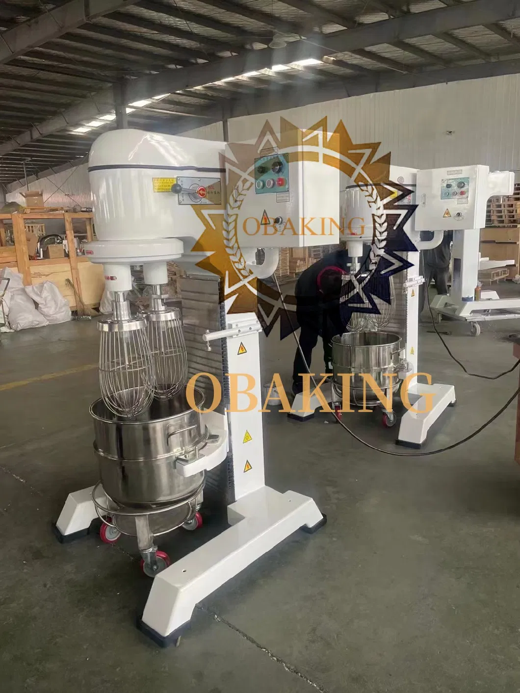 Large Capacity Cake Central Bakery Factory Equipment 60liter /80liter Planetary Mixer