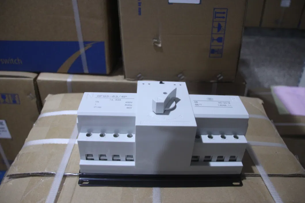 Mini CB 3 Phase Manual ATS Snq3-63A B ATS Double Power Source Automatic Transfer Switch