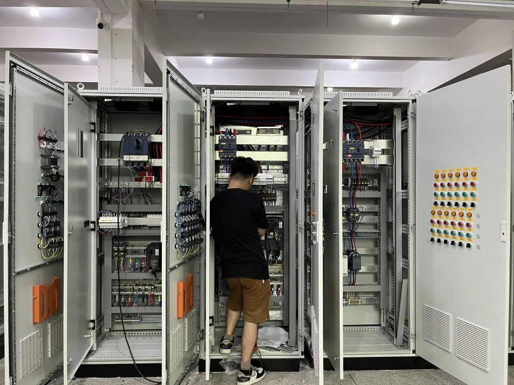 4p MCCB Control Cabinet Power Distribution Panel Power Cabinet