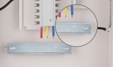 Bus Bar Pan Type 3 Phase 12 Way 100A Electrical MCB Distribution Box